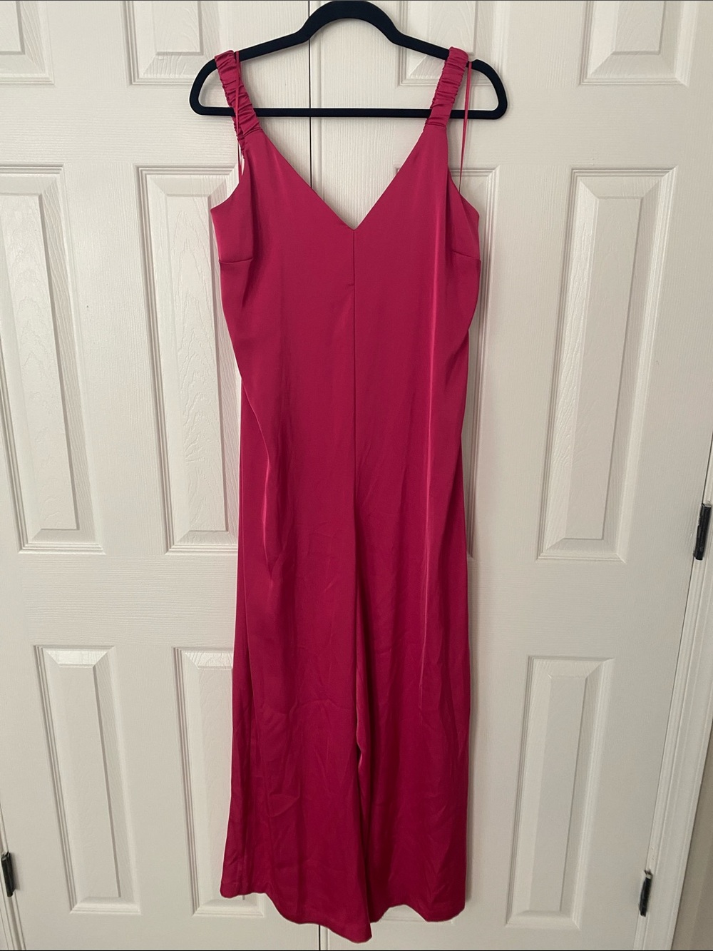 Sleeveless V-Neck Wide-Leg Jumpsuit in Hot Pink